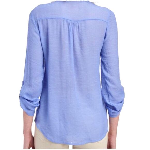 Button down blouse - Picture 2 of 3